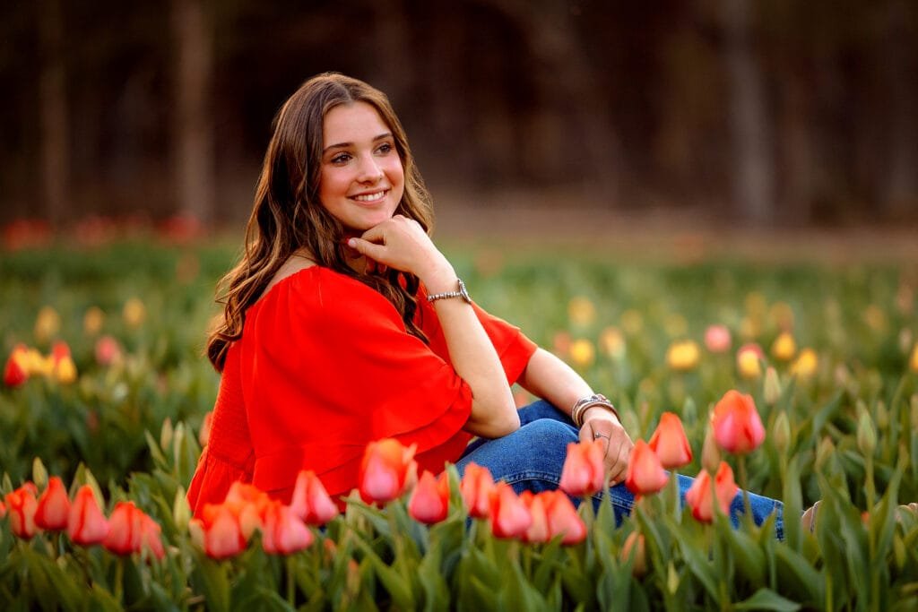 Senior photography in a Tennessee tulip field